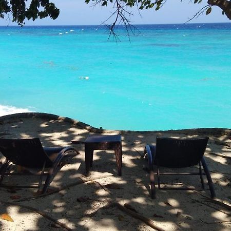 Anda Poseidon'S Beach Resort Buitenkant foto