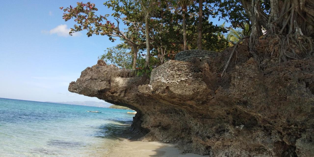 Anda Poseidon'S Beach Resort Buitenkant foto