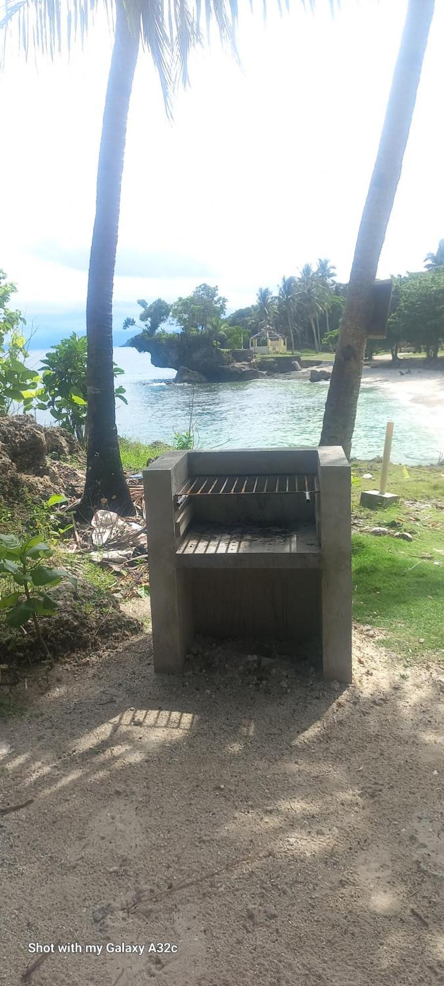 Anda Poseidon'S Beach Resort Buitenkant foto